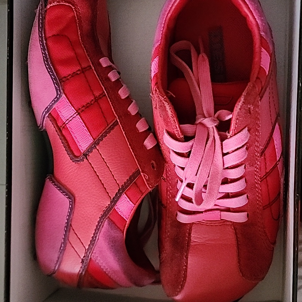Diesel shoes